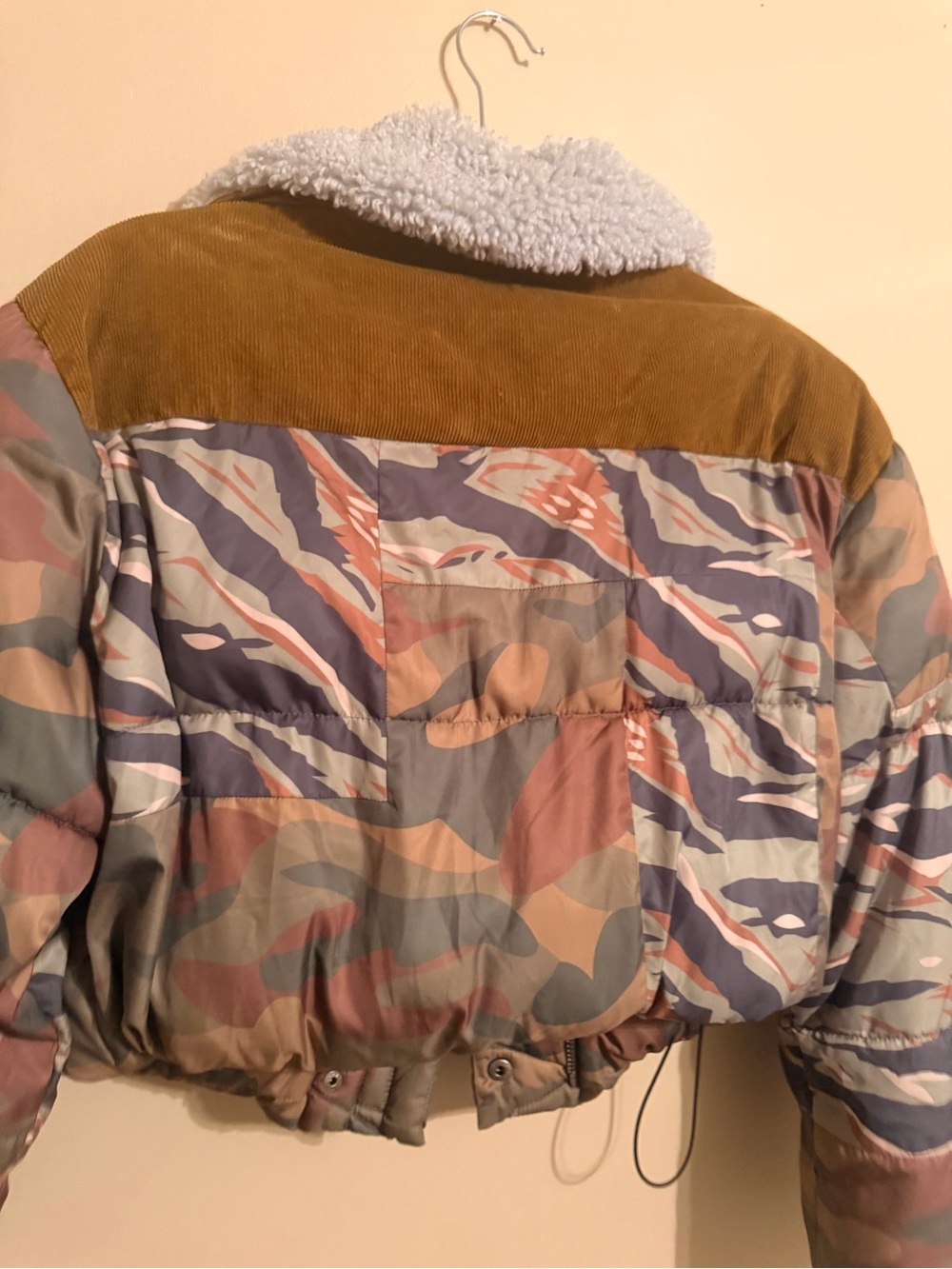Free People Women's west Coast Puffer Jacket - Camo - Picture 6 of 6
